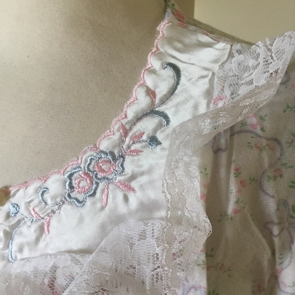 Vintage Stardust Long Sleeve Floral Cotton Nightgown Lace Satin Embroidered Trim - Picture 6 of 10